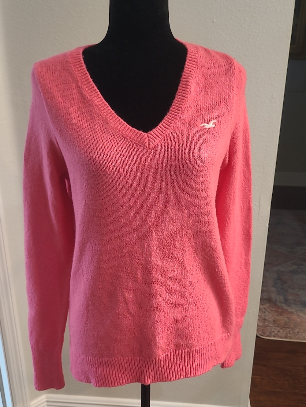 Hollister Y2k Vintage Women's V-Neck Sweater in Coral Pink Cotyon Blens L